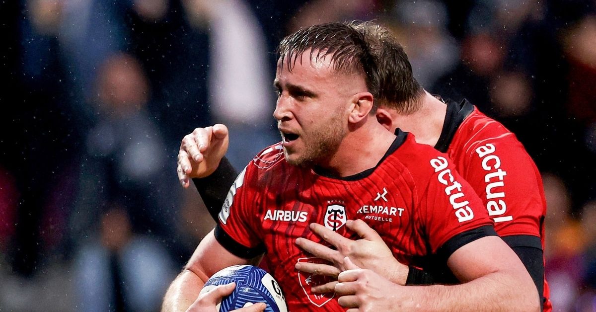 Courtisé par plusieurs clubs de Top 14, le troisième ligne polyvalent Anthony Jelonch verrait son avenir se dessiner du côté du Stade Toulousain. - ©INPHO/Ben Brady (EPCR)