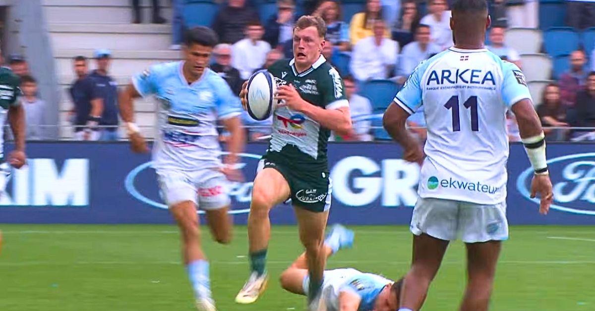 Cadre à Pau mais toujours en quête de statut avec le XV de France, Emilien Gailleton veut désormais peser dans les grands matchs. Crédit image : Screenshot Canal +