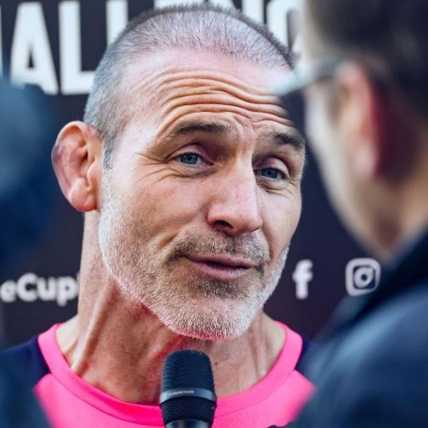 TOP 14. Du maintien aux demi-finales en un an : le Stade Français verrouille Paul Gustard