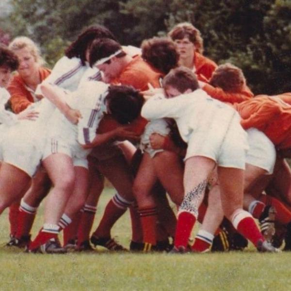 44 ans après le match d'Utrecht, les pionnières du rugby féminin de 1982 décorées par l'État