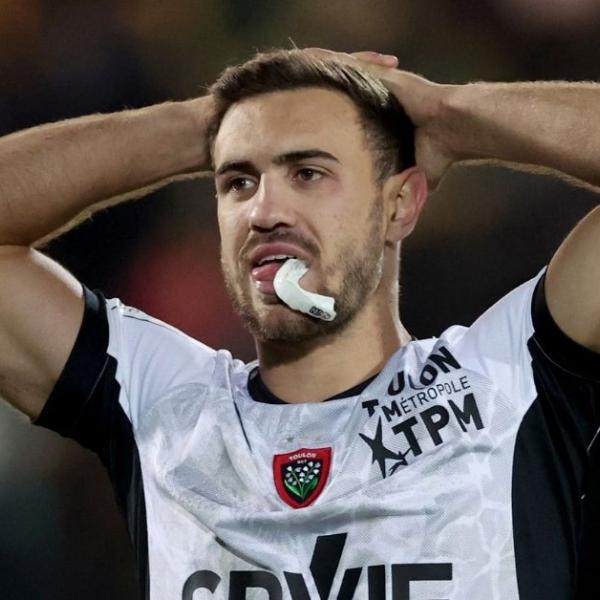 ''Il n'est pas au rendez-vous'', Franck Azéma écarte Melvyn Jaminet et envoie un avertissement aux cadres du RCT