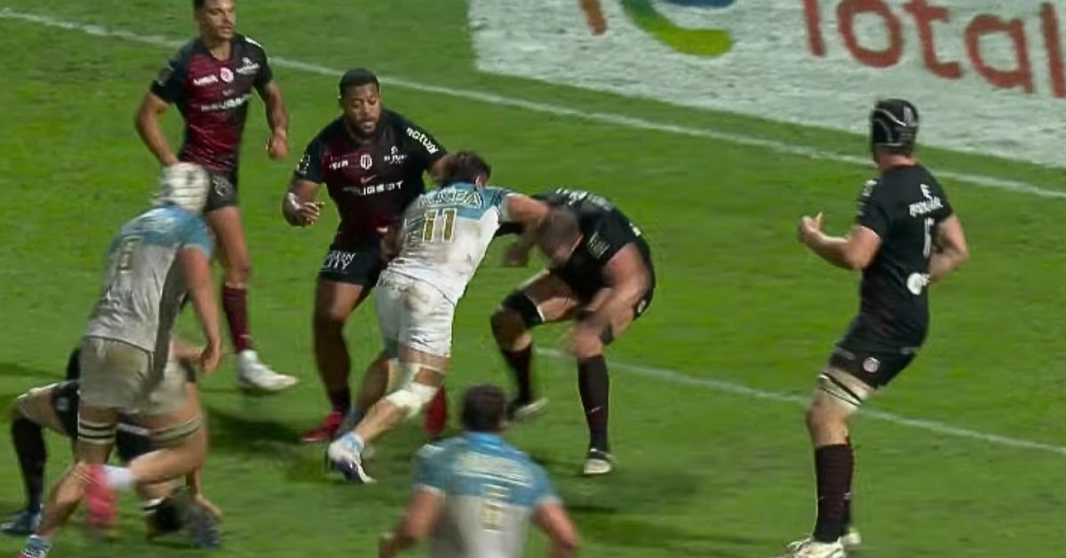 On avait rarement vu Brennan se faire secouer comme ça... Screenshot : Canal Plus
