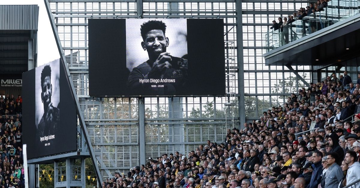 Après la victoire contre les Lions de Johannesburg (31-14), le Stade Rochelais a été pris d’une émotion notable, avec une importante empathie pour son adversaire endeuillé. - ©INPHO/Manuel Blondeau (EPCR)