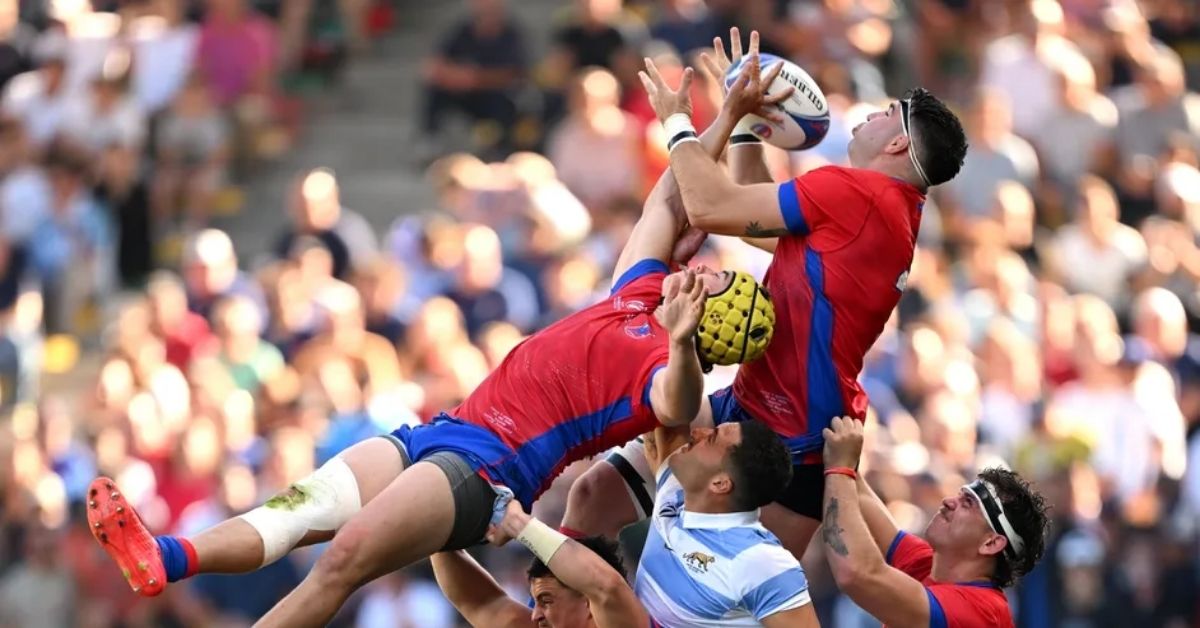 Le Zimbabwe et le Chili vont débarquer à Angoulême ! Deux nations qualifiées pour le Mondial 2027 s'affronteront dans l'antre du SA XV, le 21 novembre prochain. Photo by David Ramos - World Rugby