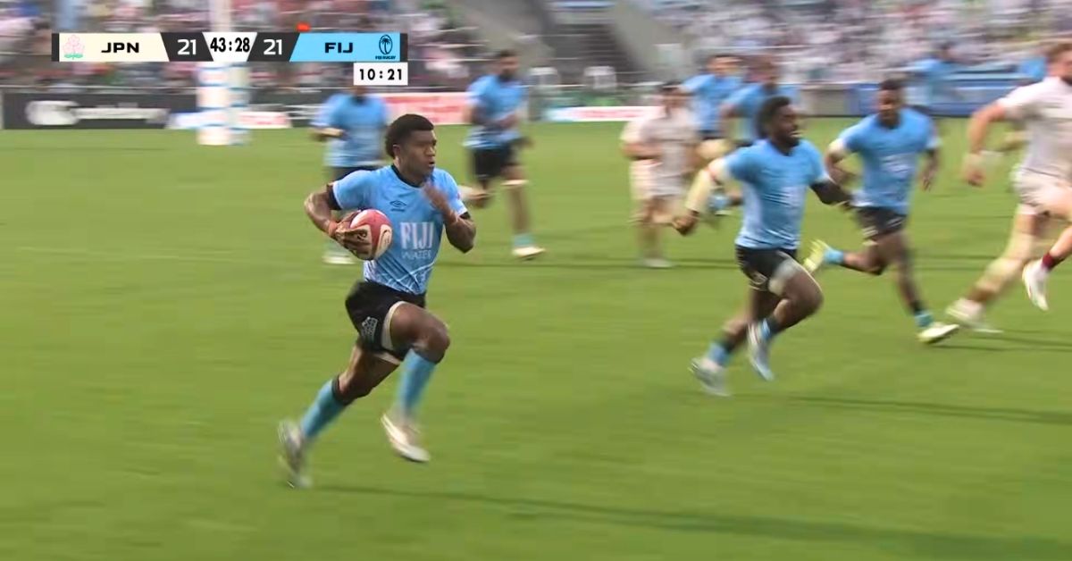 Quatre essais inscrits, quatre encaissés : les Fidji ont montré deux visages face au Japon. Un succès riche d'enseignements avant de retrouver le XV de France. Crédit : Screenshot JAPAN RUGBY TV