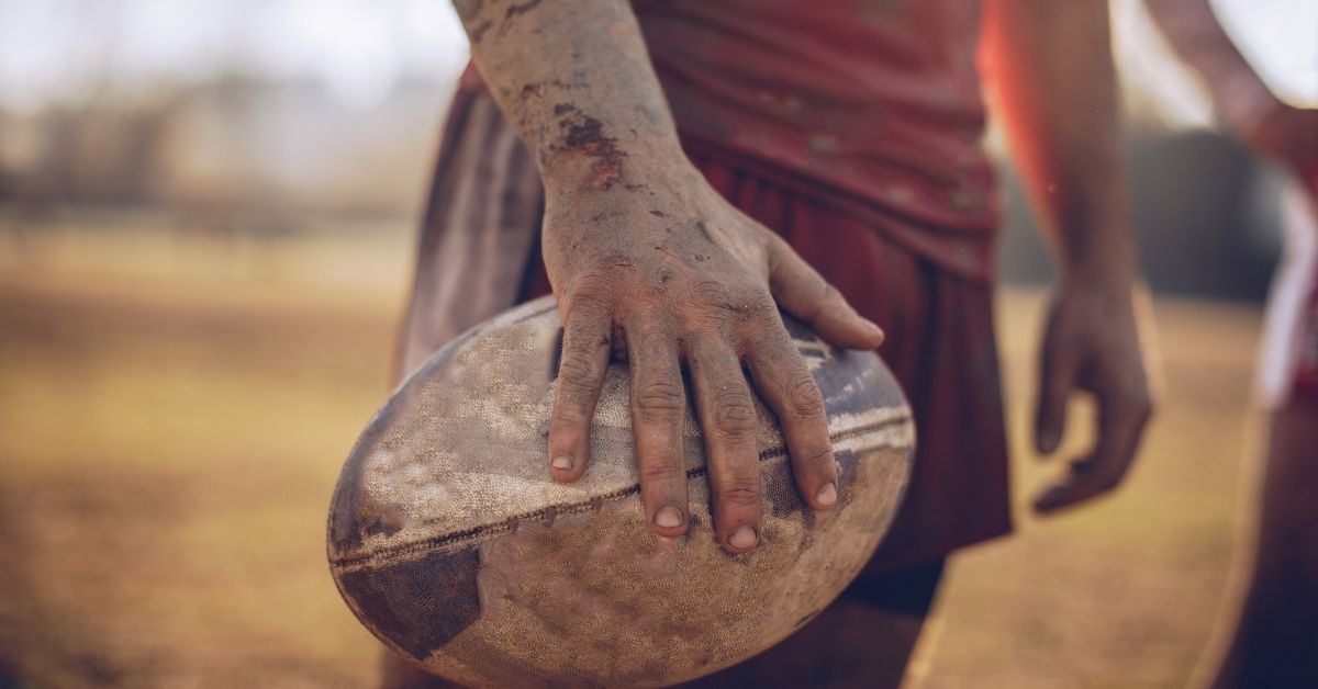 L'US Marmandaise, club de Nationale 2, est proche du dépôt de bilan selon Rugbyrama. Ses joueurs ont été réunis mardi soir. Crédit image : Canva