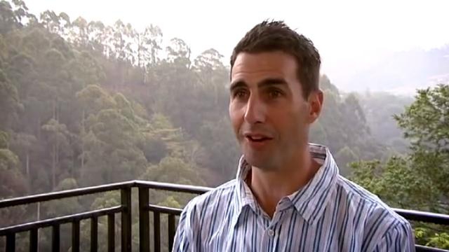 Super Rugby - Craig Joubert s'excuse auprès des Crusaders suite à la pénalité contre Richie McCaw