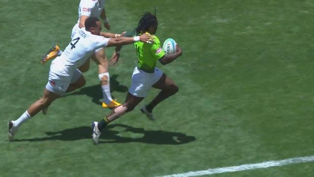 Duel d’avions supersoniques entre Seabelo Senatla et Dan Norton.