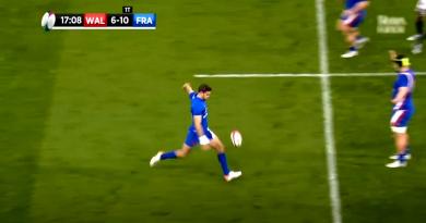 STATISTIQUES. 6 Nations. 1076m de jeu au pied, l'équipe de France a arrosé les Gallois