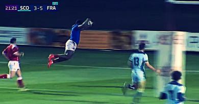 6 Nations U20 - Joseph s'offre un saut de l'ange après une action de 60m [VIDÉO]