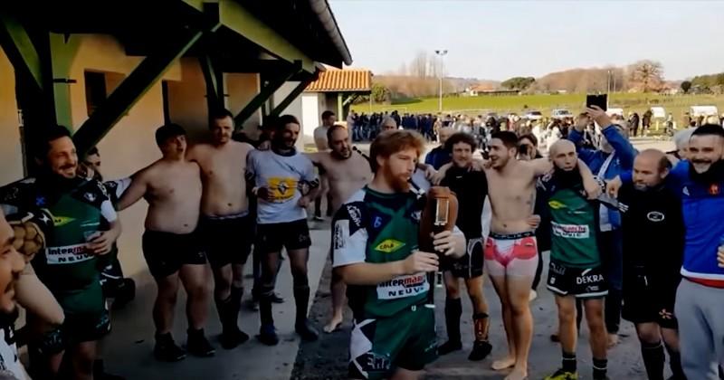 WTF - A l'Union Saint-Astier Neuvic, on sort la cornemuse pour fêter la montée [VIDÉO]