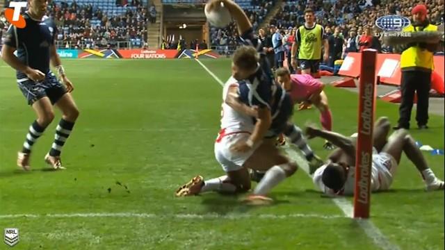VIDEO. Rugby à XIII - L'essai de contorsionniste de Matthew Russell face à l'Angleterre