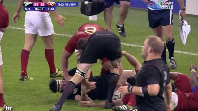 VIDÉO. All Blacks - France : Louis Picamoles perd ses nerfs et s'en prend à Richie McCaw