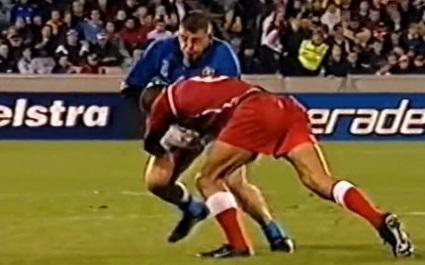 FLASHBACK. RWC 2003 : Andrea Lo Cicero éteint les lumières d'un Tongien