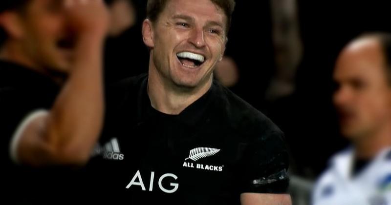 Beauden Barrett annonce son retour au top niveau avec deux courses fulgurantes [VIDEO]