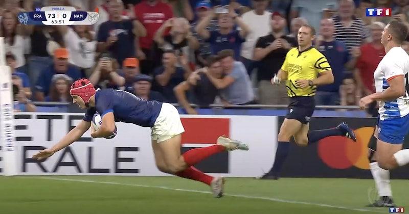 COUPE DU MONDE. Excellent face à la Namibie, Bielle-Biarrey a-t-il bousculé la hiérarchie à l'aile du XV de France ?