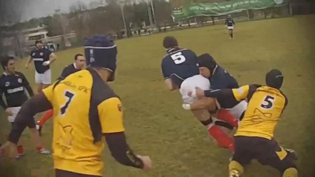 VIDEO. INSOLITE. Ce moment gênant où tu plaques ton propre coéquipier