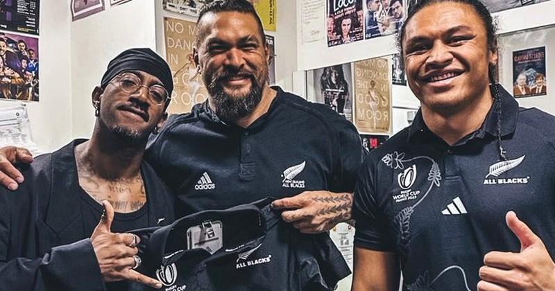 Le saviez-vous : C'est un artiste français qui a dessiné le maillot des All Blacks pour la Coupe du monde