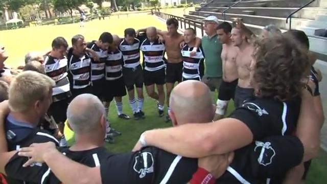 VIDÉO. Championnat de France des sapeurs-pompiers : l'équipe Corse chante avant d'entrer sur le terrain