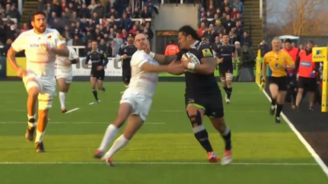 VIDÉO. Premiership. Charlie Hodgson ne se défile pas en un contre un contre Alesana Tuilagi