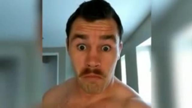VIDEO. INSOLITE - Cian Healy fait le hipster avec sa barbe