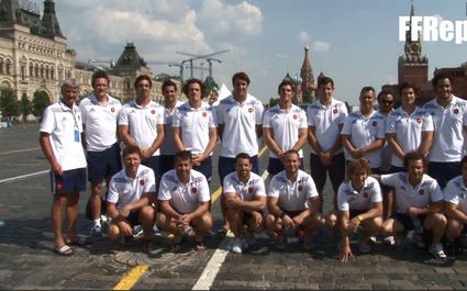 VIDEO. France 7 prend la pose sur la place Rouge avant la Coupe du monde