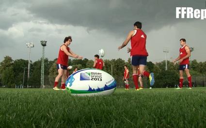 VIDEO. Au plus près des Français avant la Coupe du monde de rugby à 7