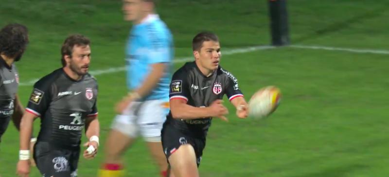 Stade Toulousain - Le retour d'Antoine Dupont vu par les réseaux sociaux