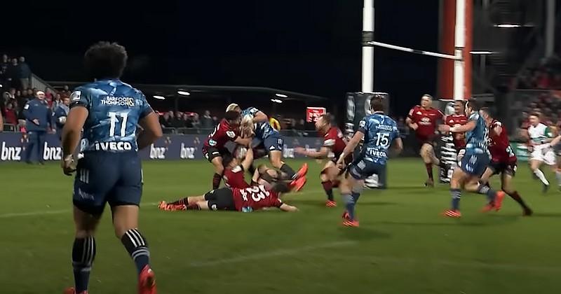 En position de centre, Rieko Ioane joue aux quilles avec les Crusaders [VIDEO]