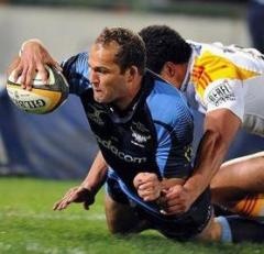 Finale du Super 14 Les Bulls écrasent les Chiefs