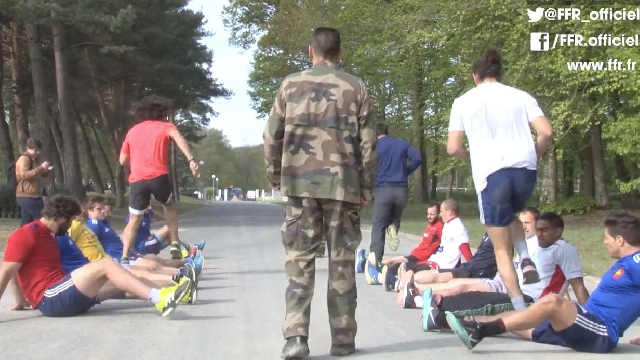 VIDEO. France 7 enfile sa tenue de combat pour décrocher la qualification 