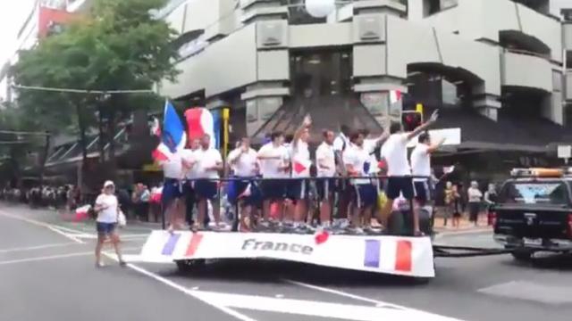 VIDEO. France 7 parade à Wellington après la désillusion face au Canada à Las Vegas
