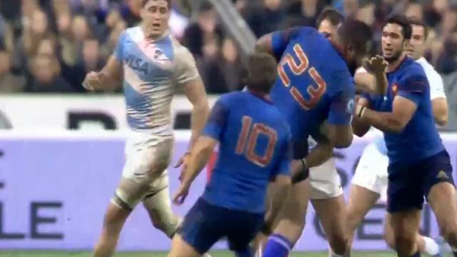 VIDEO. France - Argentine : le petit Iglesias soulève Mathieu Bastareaud et le ramène à la maison