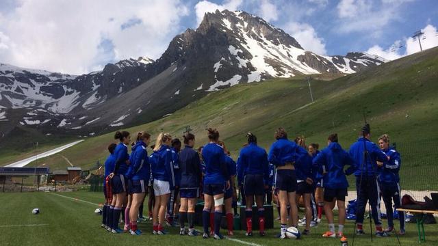 VIDEO. France Féminines en bavent lors d'un stage ultra intensif à Tignes avant la Coupe du monde