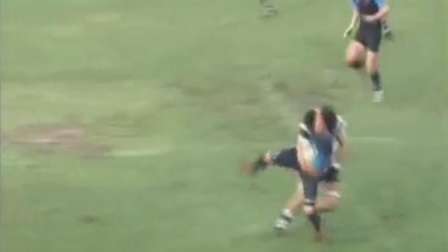 VIDEO. Le rugby pour les nuls - Leçon 1 : Comment encaisser un plaquage destructeur comme un champion