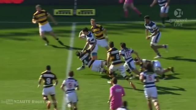 VIDEO. ITM CUP. L'ailier Ben Lam raffute le 2e ligne Mitchell Brown et s'échappe sur 50m