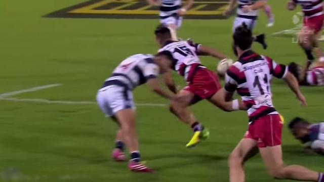 VIDEO. ITM Cup. Tim Nanai-Williams jongle avec le ballon avant de réaliser une superbe passe dans le dos