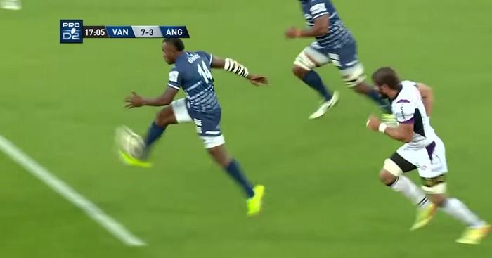 RÉSUMÉ VIDÉO. Pro D2 - Vannes. Accélération, petit par-dessus et offload, Joeli Lutumailagi initie un sublime essai de 80m