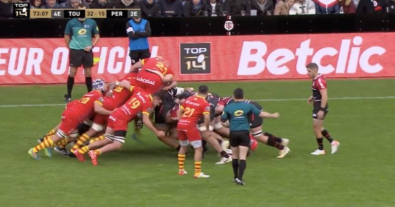 VIDÉO. Top 14. Quand Arthur Joly explose comme un Pop-corn en mêlée !