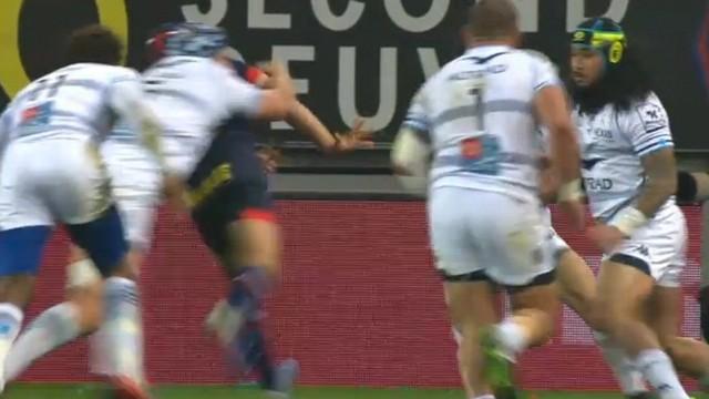 RÉSUMÉ VIDÉO. Top 14 - Jonathan Wisniewski mystifie quatre défenseurs d'une sublime passe mais ça ne suffit pas