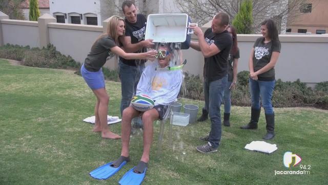 VIDEO. Insolite - Joost van der Westhuizen relève le Ice Bucket Challenge et nomine les Blacks, les Boks et les Wallabies