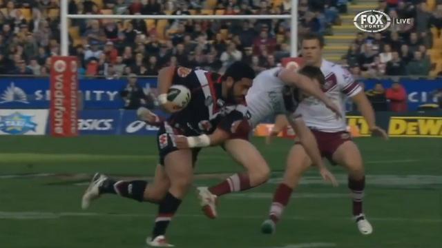 VIDEO. Konrad Hurrell fait exploser Kieran Foran dans la compilation du week-end en NRL