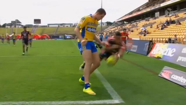 VIDEO. Rugby à XIII. La poitrenade qui se transforme en action de génie 