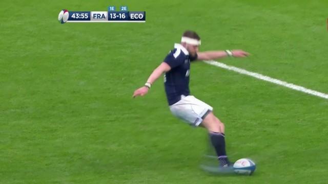 VIDÉO. 6 Nations - La raison derrière l'énorme raté de Finn Russell face au XV de France