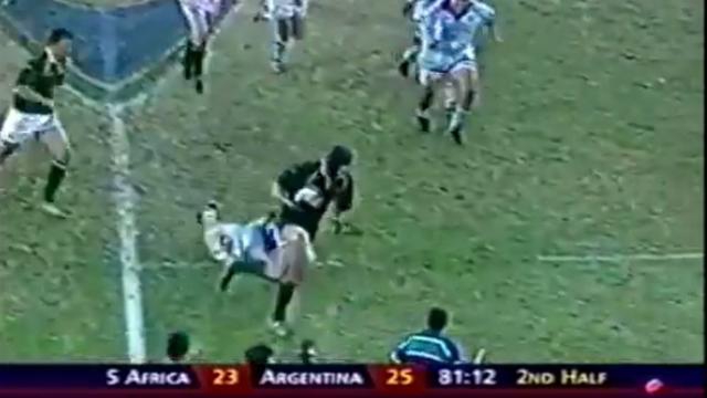 FLASHBACK VIDEO. 2003. La relance de la mort des Springboks face aux Pumas dans les arrêts de jeu