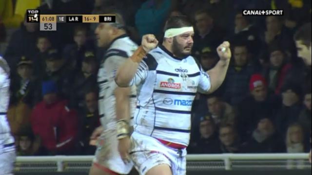 VIDÉO. INSOLITE. La Rochelle - Brive : Quand Giorgi Jgenti chambre méchamment Thomas Synaeghel