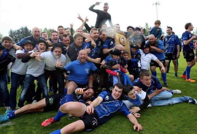 RUGBY AMATEUR. Les clubs champions de comité présentent leur bouclier avec fierté (4e partie)