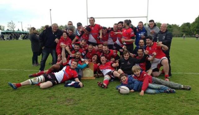 RUGBY AMATEUR. Les clubs champions de comité présentent leur bouclier avec fierté (3e partie)