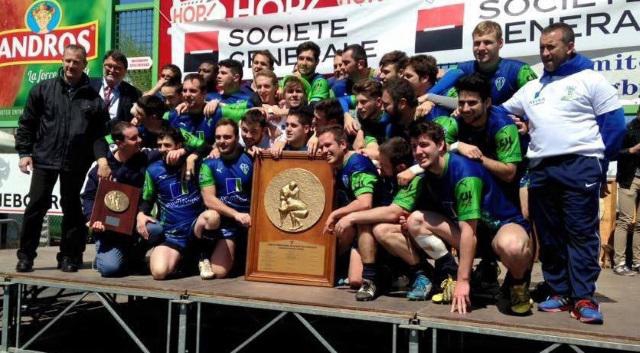 RUGBY AMATEUR. Les clubs champions de comité présentent leur bouclier avec fierté (2e partie)