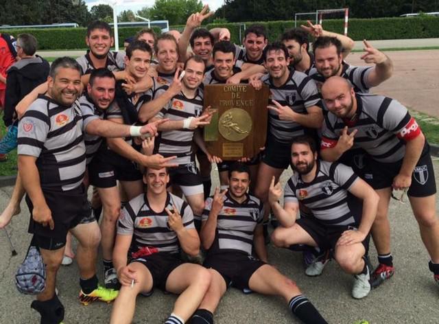 RUGBY AMATEUR. Les clubs champions de comité présentent leur bouclier avec fierté (4e partie)